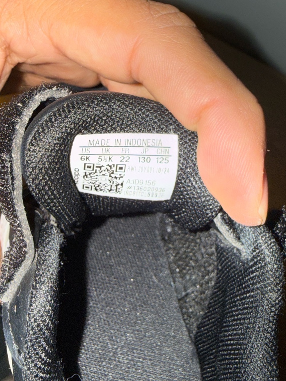Adidas VL Court 3.0 Shoes - Picture 5 of 5